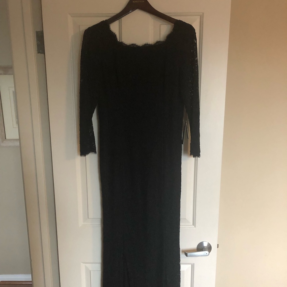 Adrienna Papell Black lace gown